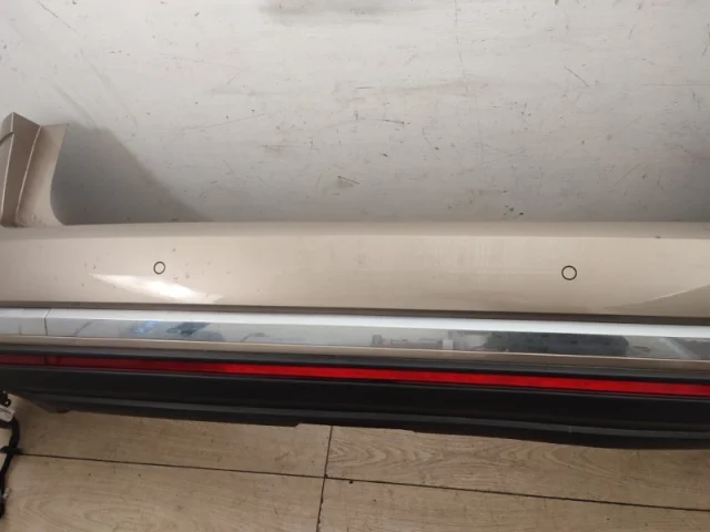 Бампер задний для Volkswagen Touareg III (CR) 2018+ на фотографиях