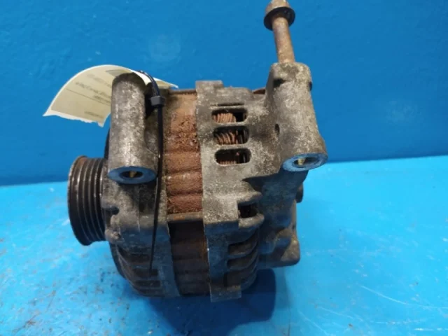 Генератор для Mitsubishi Outlander XL 2006-2012 на фотографиях