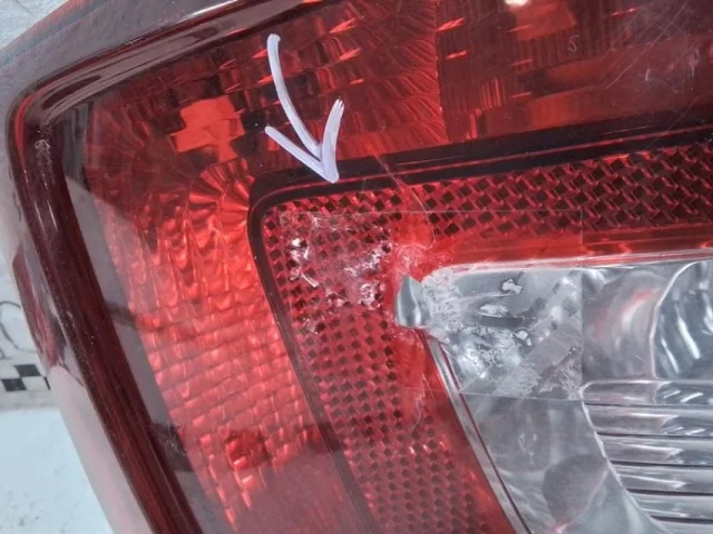 Фонарь внешний левый для Skoda Rapid I rest NH3 2017-2020 на фотографиях