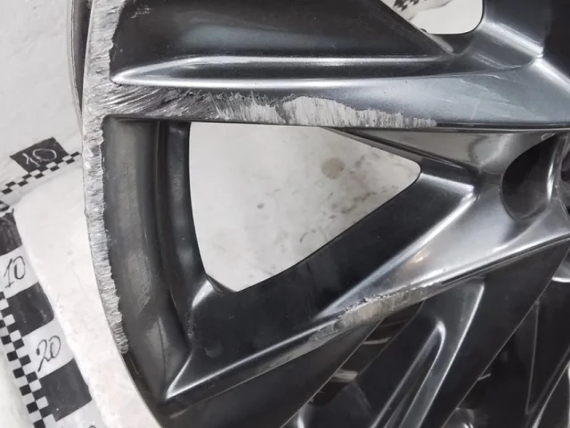 Диск колесный литой для Mazda CX 5 KF 2017 на фотографиях