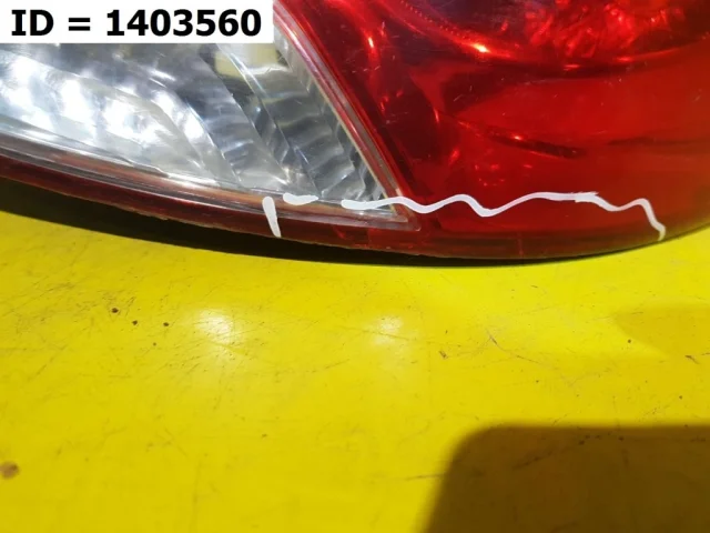 Фонарь правый для Hyundai Solaris 1 RB (2011-2013) Хэтчбек на фотографиях