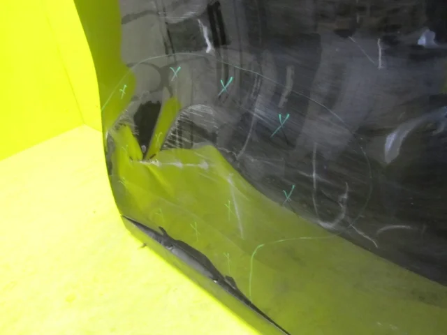 Двери для Toyota Alphard H30 2015+ на фотографиях