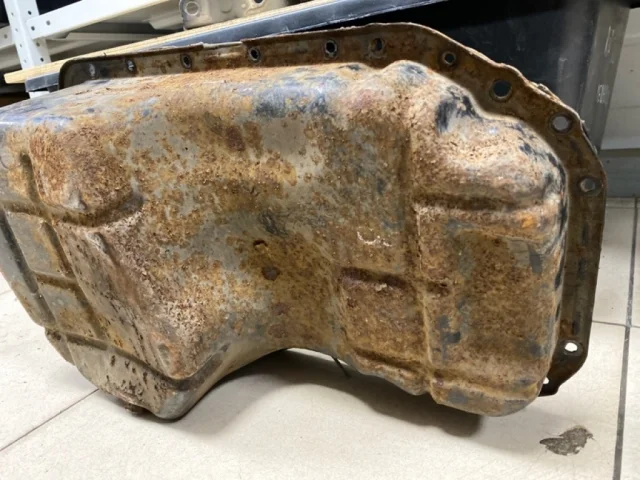 Поддон картера для Mitsubishi Outlander II CW0W (JDM) 2005-2012 на фотографиях