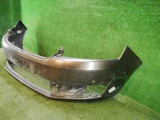 Бампер передний для Skoda Rapid I rest NH3 2017-2020 на фотографиях