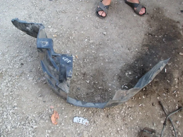 Крылья для Chevrolet Lacetti 2004-2013 Хэтчбек на фотографиях