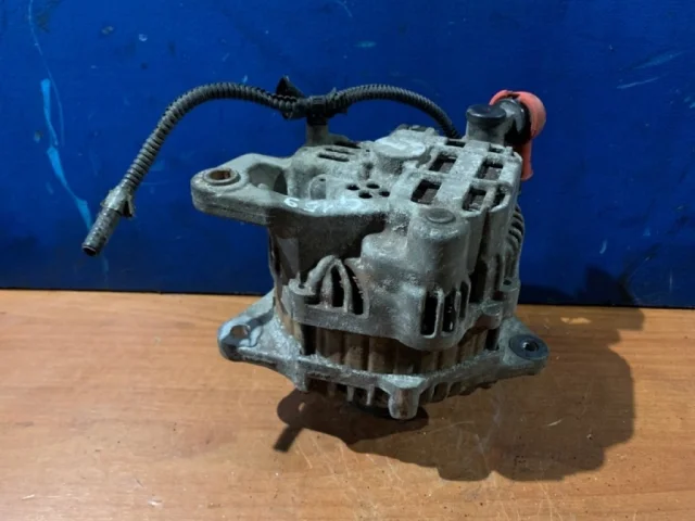 Генератор для Nissan Navara D40 2004-2010 на фотографиях