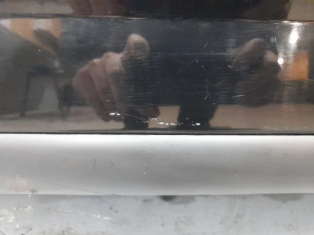 Стекла и зеркала для Peugeot 3008 T8 2009-2017 на фотографиях