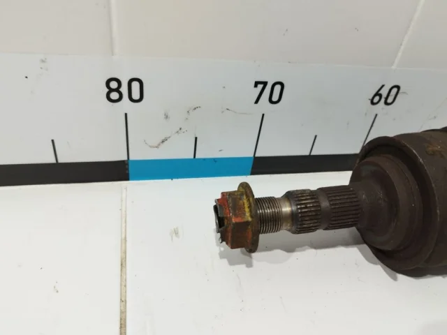 Привод передний левый для Chevrolet Cruze 1 J300 2009-2015 на фотографиях