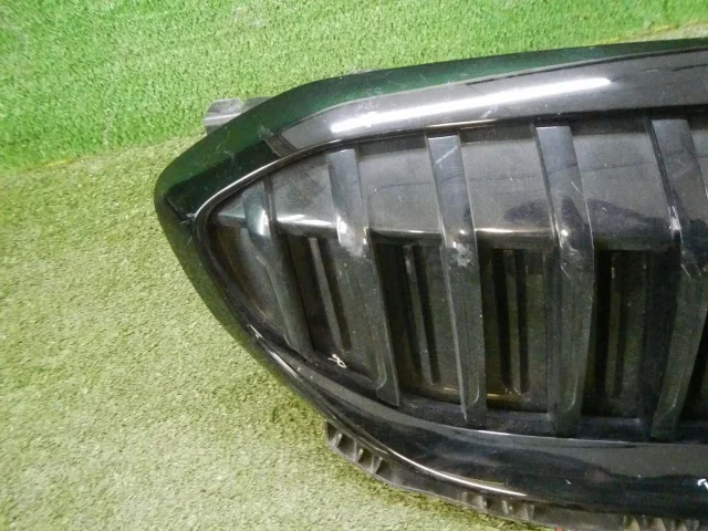 Воздуховод радиатора левый верхний для BMW 3er G20 2018+ на фотографиях