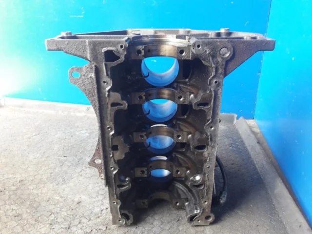Блок цилиндров для Opel Zafira B 2005-2015 на фотографиях