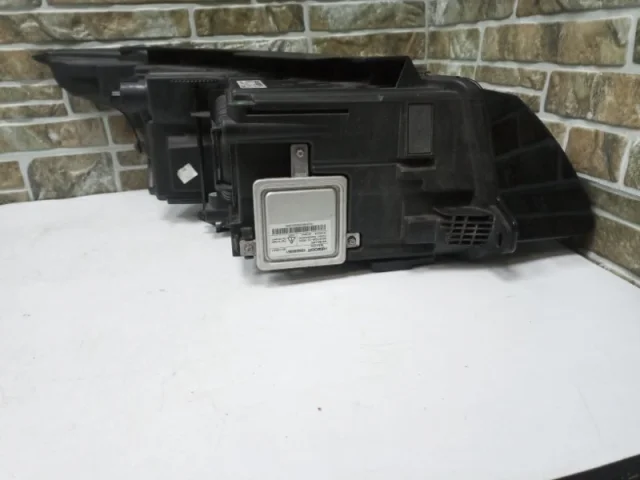 Фары для Land Rover Range Rover Evoque L538 Rest 2015-2018 на фотографиях