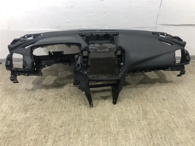 Подушка безопасности пассажира для Subaru Forester SK 2019+ на фотографиях