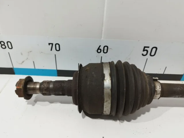 Привод передний левый для Chevrolet Cruze 1 J300 2009-2015 на фотографиях