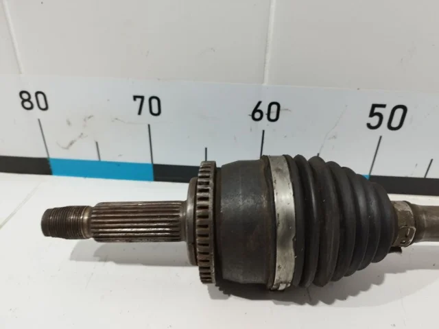 Привод передний левый для Hyundai Solaris 1 рестайлинг 2014-2017 на фотографиях