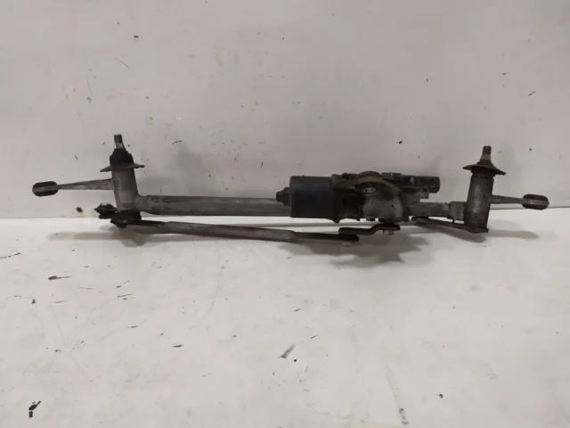 Мотор стеклоочистителя для Nissan Almera Classic B10 2006-2012 на фотографиях