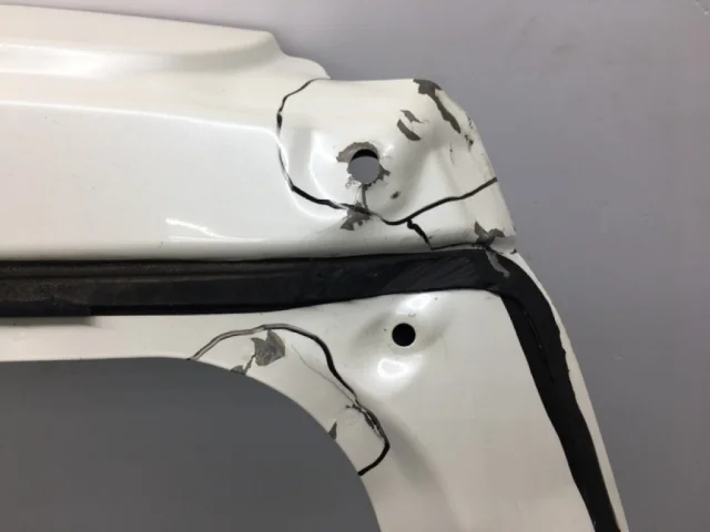 Двери для Toyota Alphard H10 2002-2008 на фотографиях