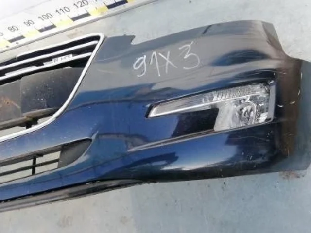 Бампер передний для Peugeot 508 Седан 2011-2018 на фотографиях