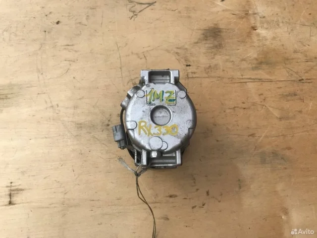 Компрессор кондиционера для Toyota Alphard H10 2002-2008 на фотографиях