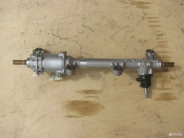 Рулевая рейка для Honda Accord 8 2008-2013 на фотографиях