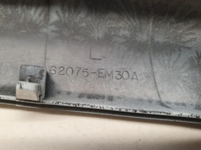 Бампер для Nissan Tiida SC11 Седан 2007-2014 на фотографиях