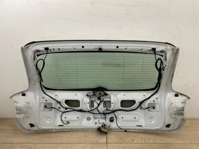 Дверь багажника для Audi Q7 4L 2005-2015 на фотографиях