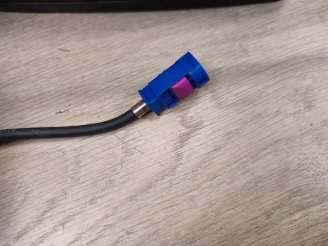 Стекла и зеркала для Audi Q7 4M 2015+ на фотографиях