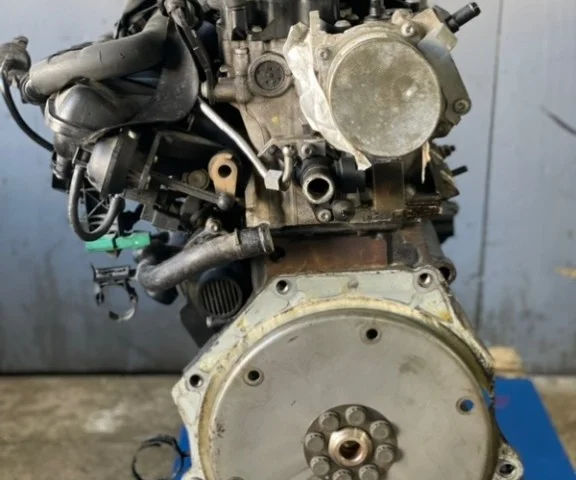 Двигатель для Volkswagen Passat Variant (B6, Typ 3C) 2004-2010 на фотографиях