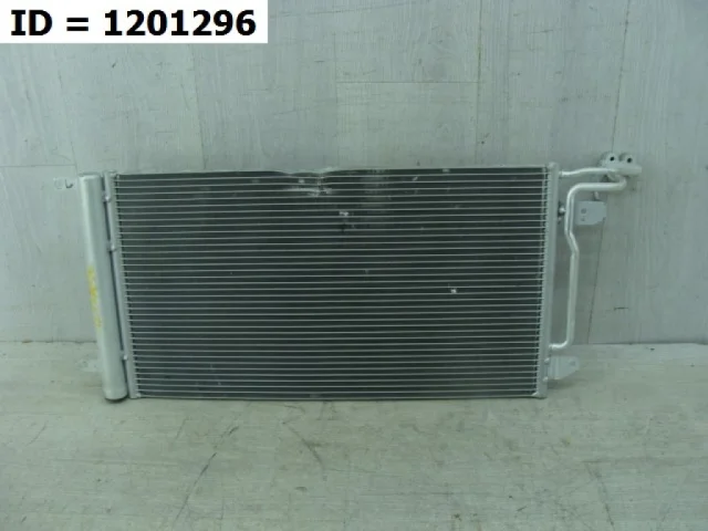 Радиатор кондиционера для Skoda Rapid I rest NH3 2017-2020 на фотографиях
