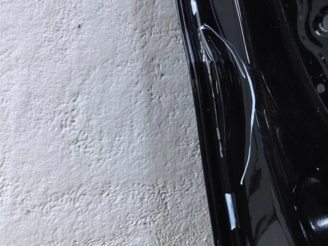 Дверь багажника для Hyundai Solaris 1 RB (2011-2013) на фотографиях