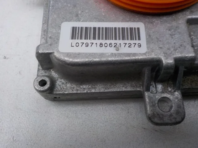 Блок розжига ксенона для Volkswagen Touareg II (7P5) Rest 2014-2018 на фотографиях