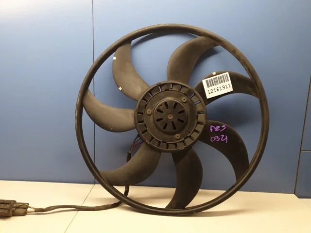 Вентилятор радиатора охлаждения ДВС для BMW X3 F25 2010-2017 на фотографиях