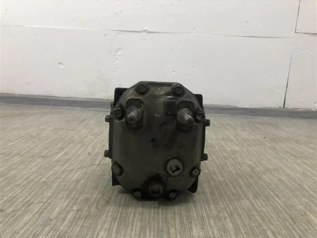 Редуктор заднего моста для Subaru Legacy Универсал BH/B12 1998-2003 на фотографиях