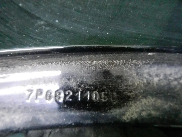 Крыло левое для Volkswagen Touareg I (7L) 2002-2010 на фотографиях