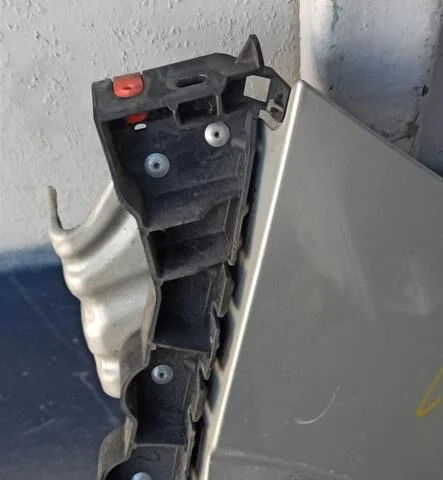 Крыло левое для Opel Zafira B 2005-2015 на фотографиях