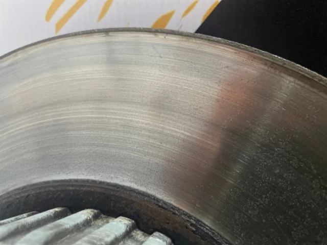 Диски тормозные передние (комплект) для Mercedes-Benz E class W213 2016-2023 на фотографиях