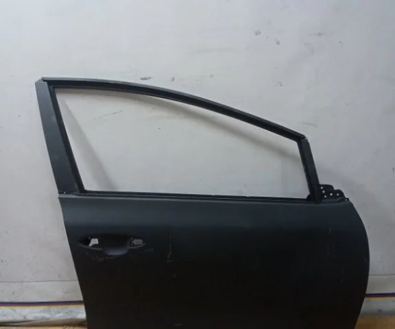 Дверь передняя правая для Kia Ceed 1 ED rest 2010-2012 на фотографиях