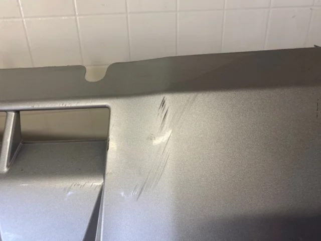 Накладка переднего бампера для Mitsubishi Pajero Sport KS0W 2016+ на фотографиях