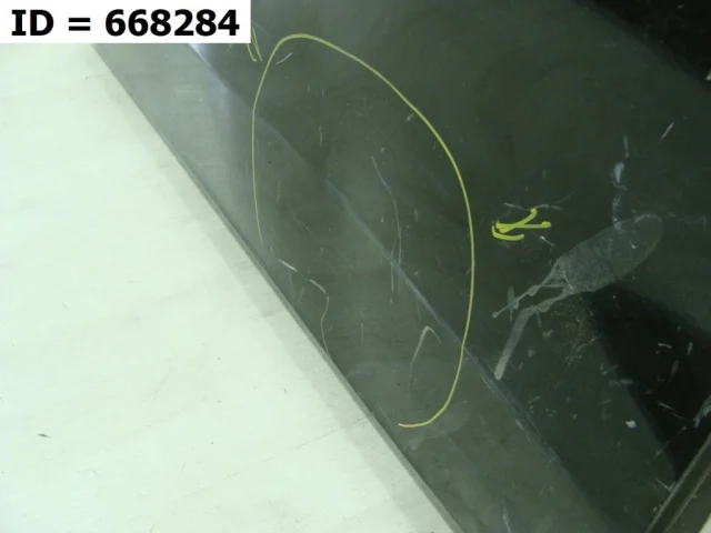 Двери для Toyota Alphard H30 2015+ на фотографиях