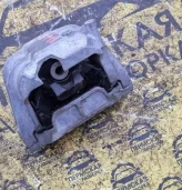Опора двигателя volkswagen jetta 6 правая (1k0199262cf)