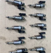 Форсунка топливная 06h906036h vw skoda audi (06H906036Q)