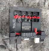 Блок бортовой сети 3C0937049Q 2.0 Турбо бензин V (3C0937049Q,3C0937049AG,3C0937049AL,3C0937049S,3C8937049AB,3C8937049AC,3C8937049F,3C8937049S)