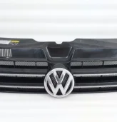 Решетка радиатора Volkswagen Transporter 2013 T5 (7E5853651DNPU, 7E5853651A, 7E5853651D, 7E0853601C739, 7E0853601C)