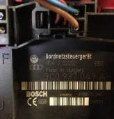 блок управления BCM (бортовой сети) Volkswagen Caddy 3 2010 (3C0937049AH)