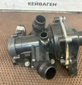 Корпус термостата Audi A4 2017 B9 (06L121111m)