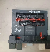 Блок предохранителей 3C0937049H Volkswagen Passat B6 0 (3C0937049H)