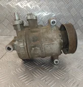 Компрессор кондиционера Volkswagen Golf 5Q0820803G CXSA (5Q0820803G, 8200940837, 097105024B4)
