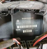 Блок комфорта Volkswagen Passat B6 3C0937049H (3C0937049H)