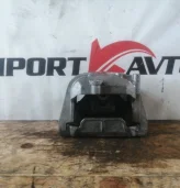Подушка двигателя VOLKSWAGEN GOLF 2008-2013 1K0199262CG 5K1 CAVD, правая (1K0199262CG)