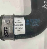 Патрубок интеркулера Volkswagen Golf Mk6 (2008—2012) 1.4 АКПП хэтчбек (1K0145832F)