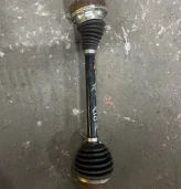 Полуось передняя левая (приводной вал, ШРУС) Volkswagen Golf VI 2008-2013 2010 1K0407271 1.2 I (1K0407271)